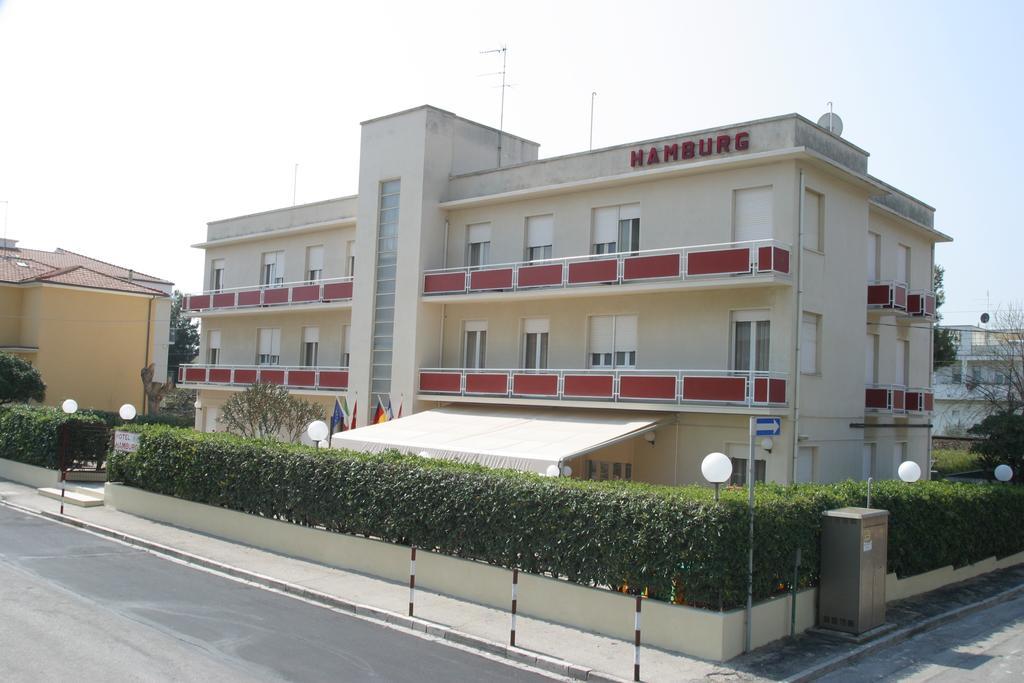Hotel Hamburg Σενιγκάλια Εξωτερικό φωτογραφία